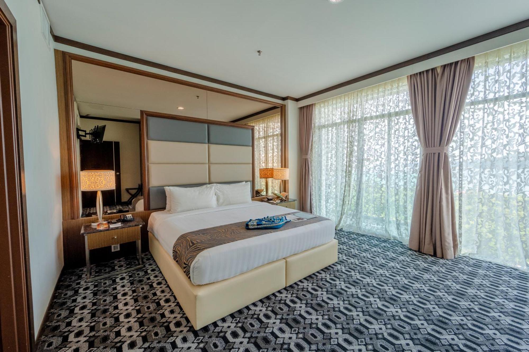 Adya Hotel Langkawi Kuah Exterior photo